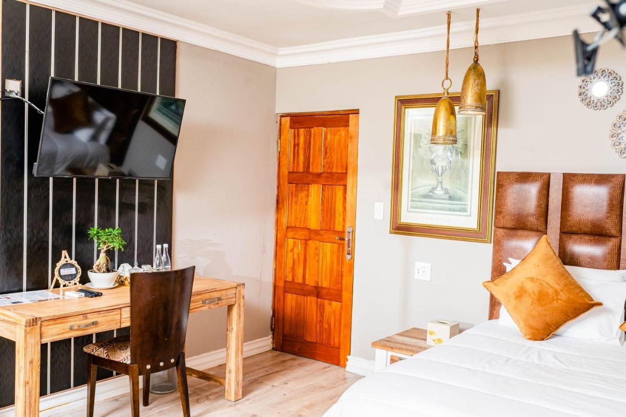 Hotel Re-Union Vacations à Hartbeespoort Extérieur photo